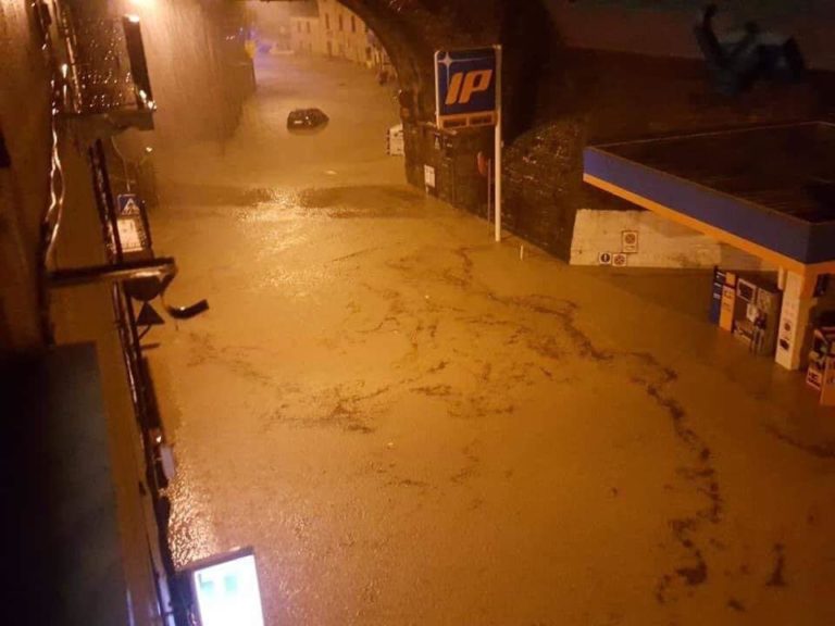 MALTEMPO IN LIGURIA, DANNI E DISAGI A GENOVA