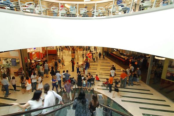 ISTAT, MIGLIORA LA FIDUCIA DI CONSUMATORI E IMPRESE
