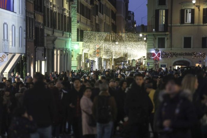LO SHOPPING NATALIZIO 2019