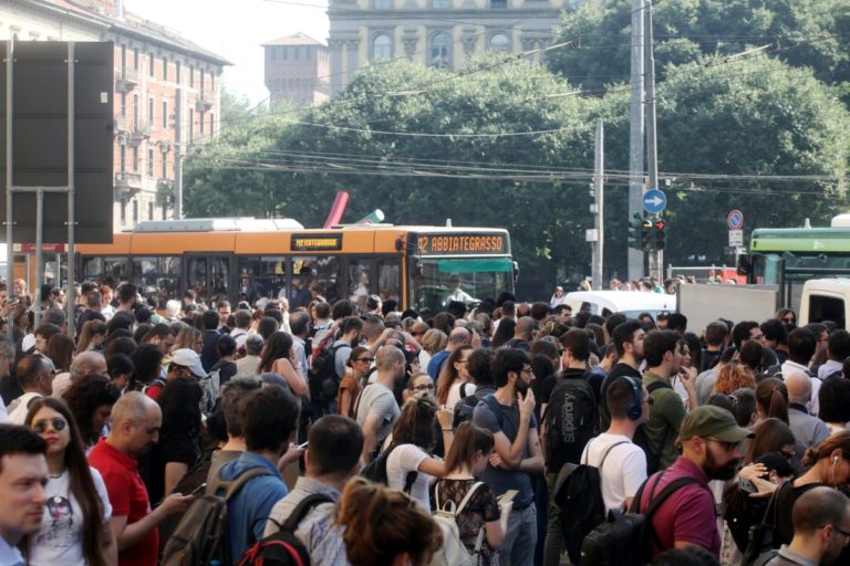CENSIS, ITALIANI SEMPRE PIÙ INCERTI SUL FUTURO