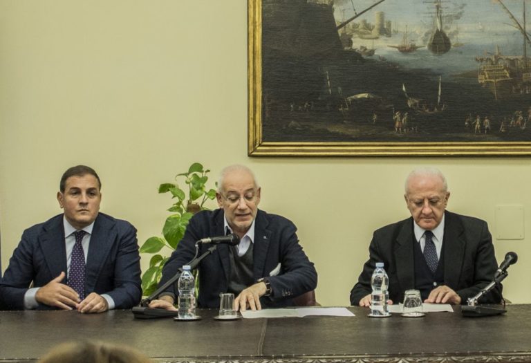 DE LUCA FIRMA ACCORDI PER SVILUPPO SOSTENIBILE