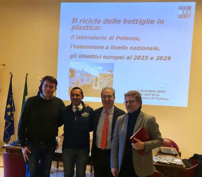 MACCHINETTE MANGIA-PLASTICA, LA RACCOLTA CHE PREMIA!