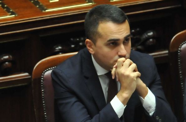 MES, DI MAIO “RINVIO PER MIGLIORARLO”