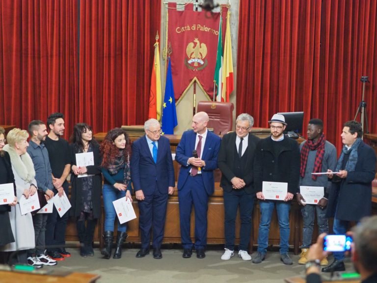 CONCORSO “MIGRANTI E DIRITTI”, VINCE FOTO DI SINATRA