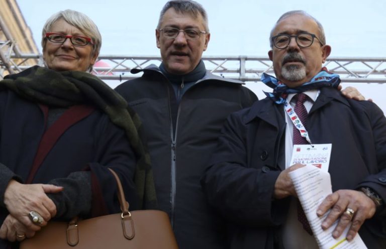 LAVORO, SINDACATI CHIEDONO RISPOSTE CONCRETE