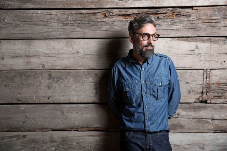 ESCE “CIP!”, IL NUOVO ALBUM DI BRUNORI SAS