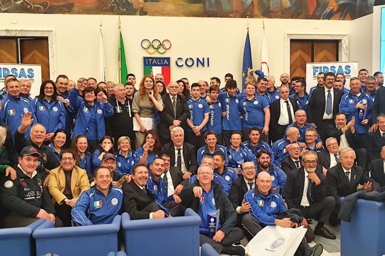 LA FIPSAS PREMIA AL CONI I CAMPIONI 2019