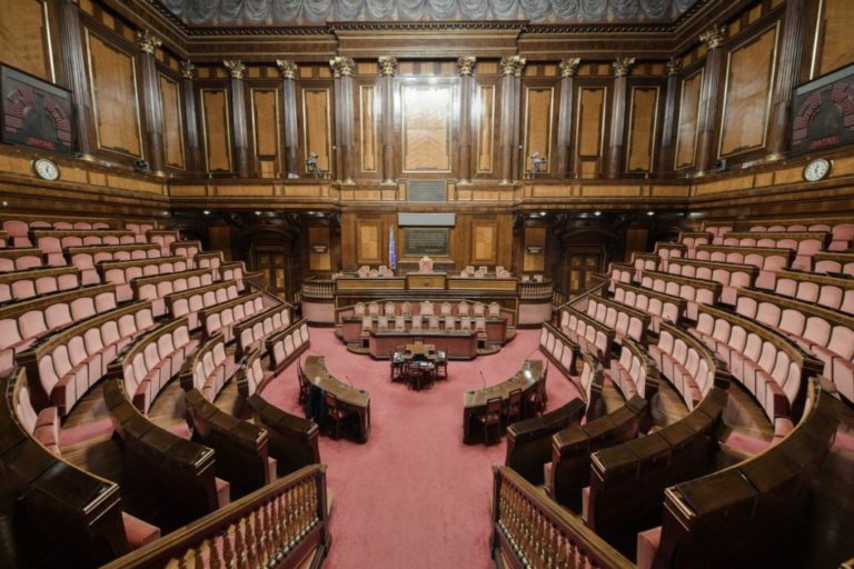 CASO GREGORETTI: DALLA GIUNTA SÌ AL PROCESSO SALVINI, DECIDERÀ L’AULA