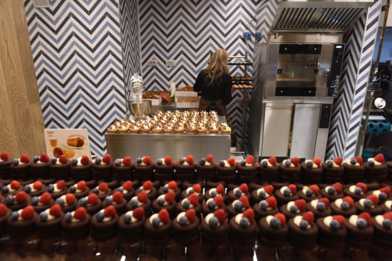 EPIFANIA E DOLCI, A NAPOLI BUSINESS PER 2447 IMPRESE