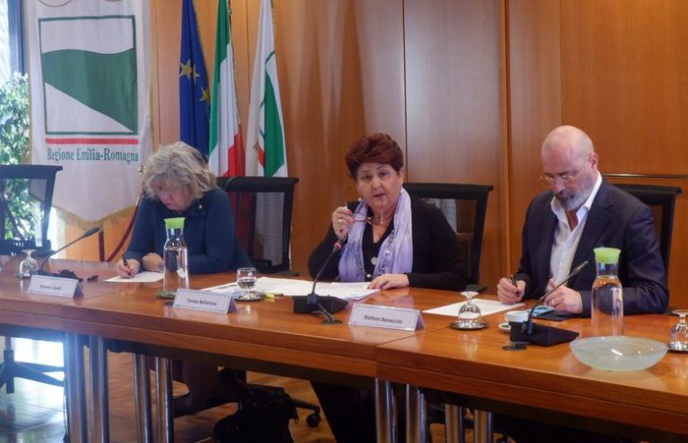 AGRICOLTURA, VERTICE IN REGIONE CON BELLANOVA