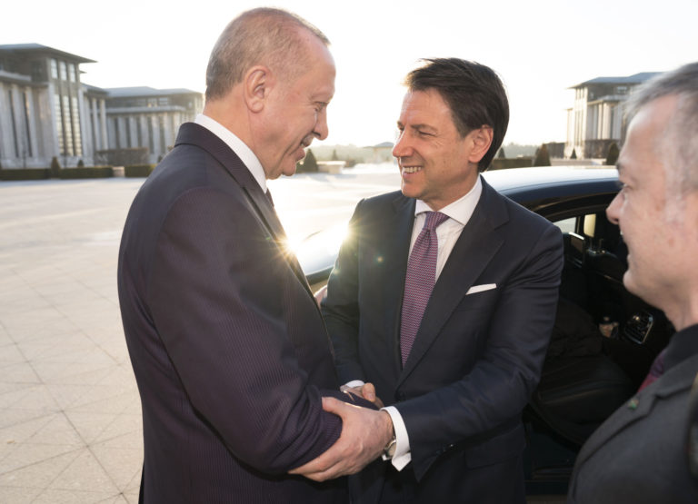 LIBIA, CONTE-ERDOGAN “TREGUA SIA PERMANENTE”