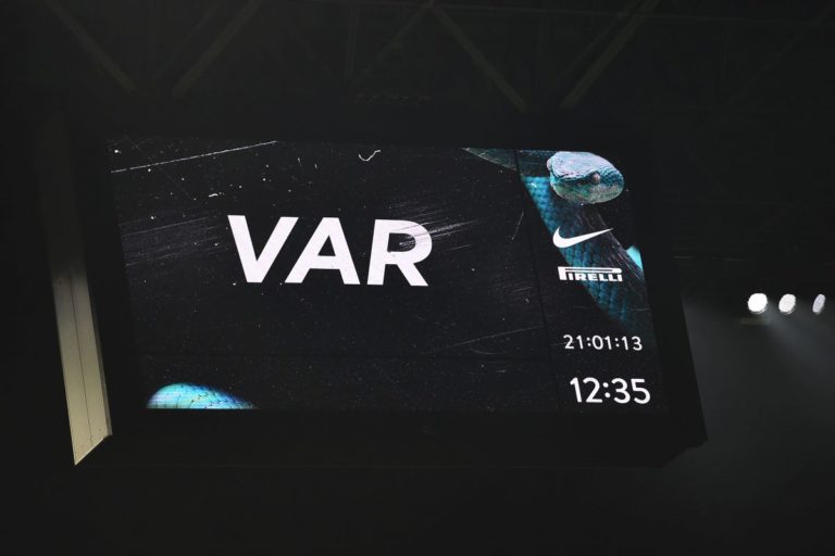 VAR IN SERIE B, INIZIA LA FASE OFF-LINE