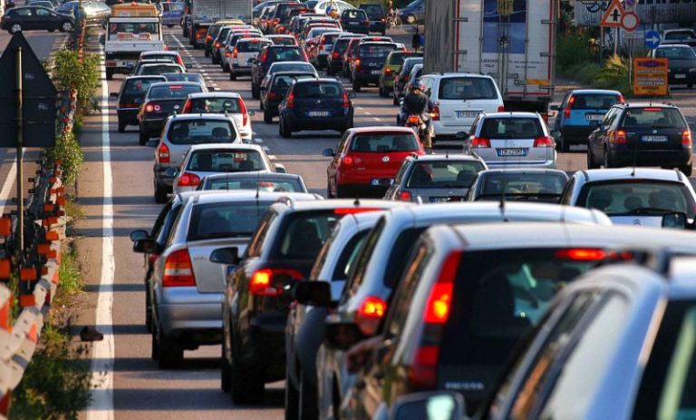 A gennaio immatricolazioni autovetture in calo