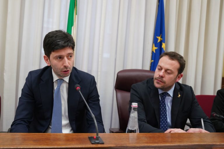 Coronavirus, Speranza “Precauzione alta, ma niente allarmismi”