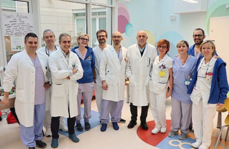 Bimbo nasce con grave cardiopatia, salvato da équipe Piacenza e Bologna