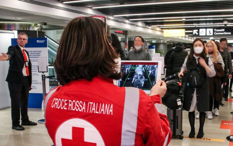 Coronavirus, quarantena anche per bimbi 0-3 anni