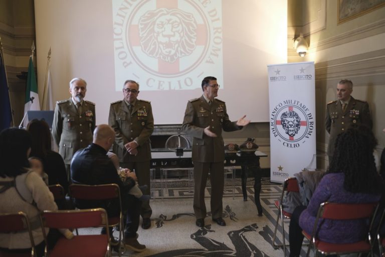 Coronavirus, dimessi gli italiani che erano in quarantena al Celio