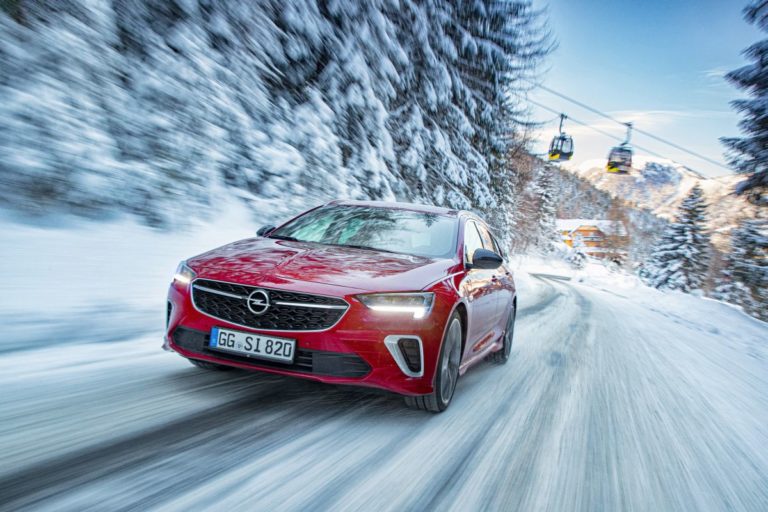 Opel Insignia GSI con trazione integrale avanzata
