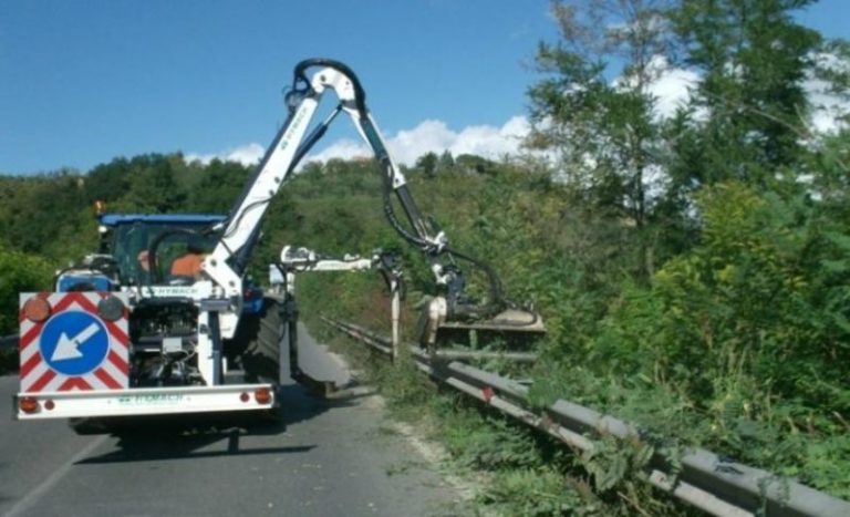 Sicilia, 2 bandi per manutenzione opere in verde