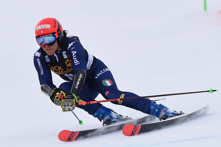 Brignone vince combinata e balza in testa alla Coppa del Mondo