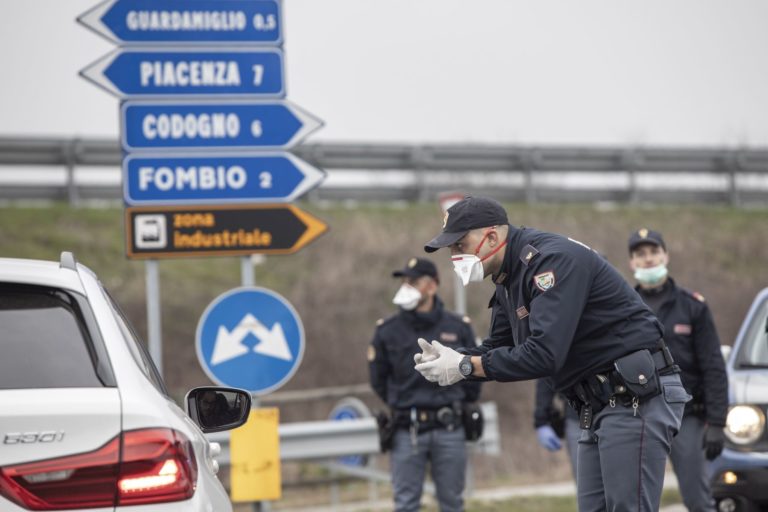 Quattro bimbi tra i 259 contagiati in Lombardia