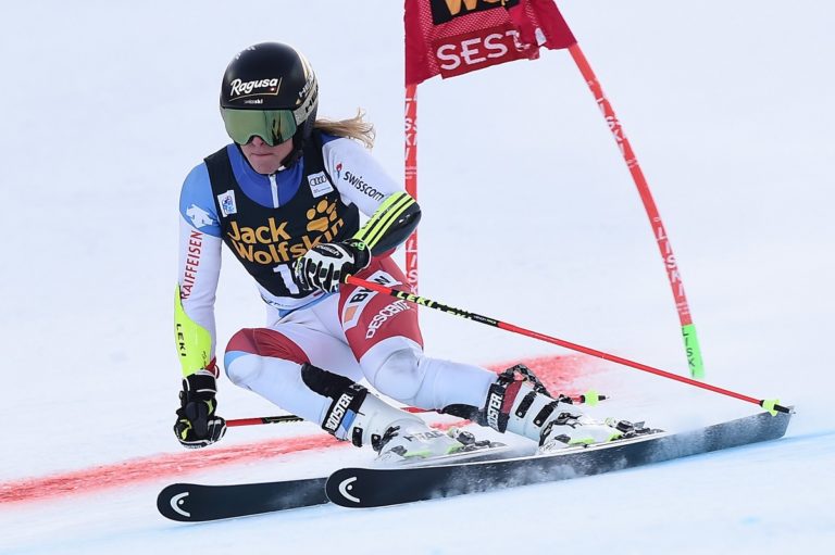 Gut vince discesa Crans Montana, Brignone settima