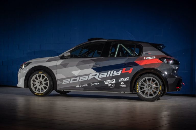 Andreucci presenta la nuova Peugeot 208 Rally 4: “Più reattiva e maneggevole”