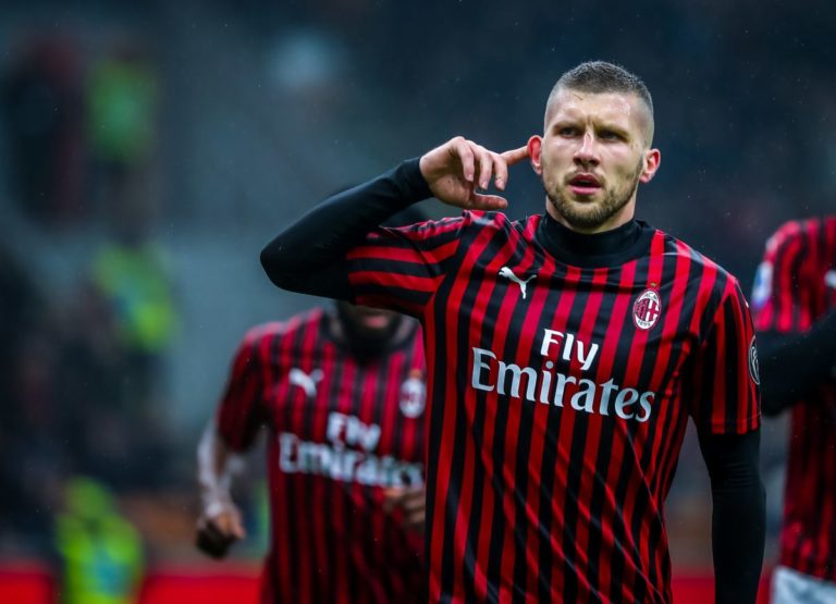 Il Milan batte il Torino 1-0, decide Rebic