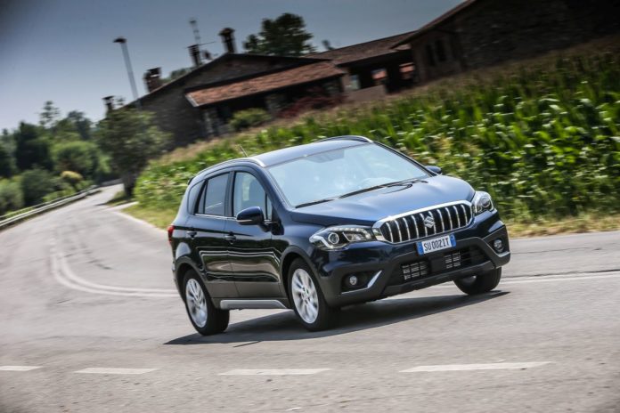s-cross-hybrid-azioni-7-