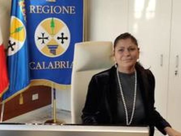 Coronavirus, Santelli ‘chiude’ cinque comuni del Catanzarese