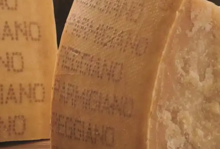 Consorzio Parmigiano Reggiano valorizza le lunghe stagionature