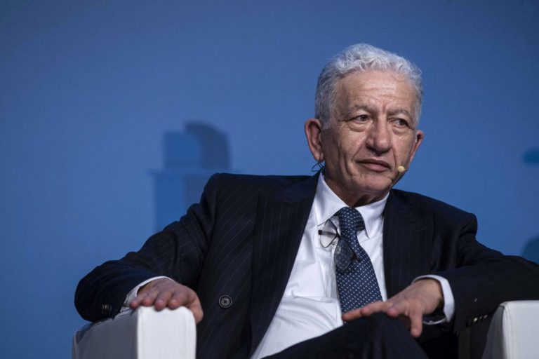 Confsal “Equiparare il Covid-19 a un infortunio sul lavoro”