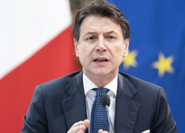 Coronavirus, Conte “Chiudiamo le attivita’ produttive non essenziali”