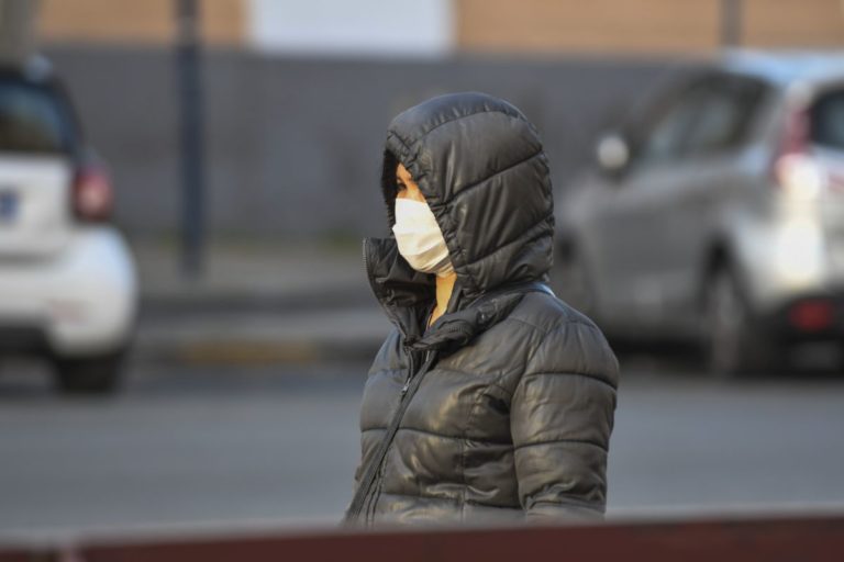 Cirio “Obbligo mascherina inopportuno senza disponibilità”