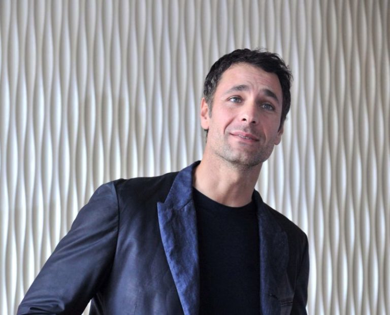 Bova “Preparo una serie sui volontari della Croce Rossa”