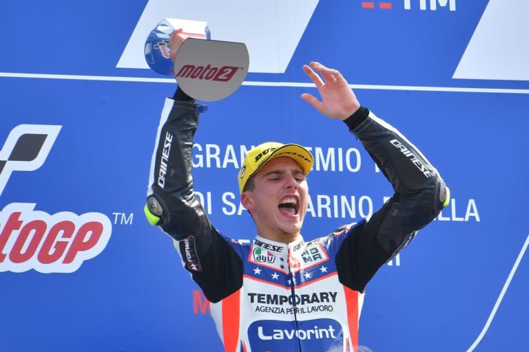 A Nagashima la “prima” di Moto2, sul podio due italiani