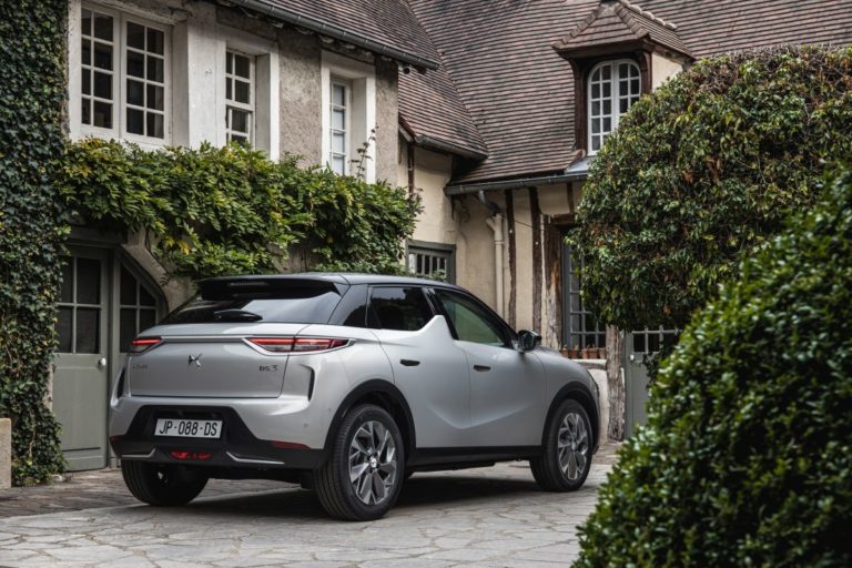 E-Tense, il volto elettrico con DS7 Crossback 4×4 e DS3 Crossback