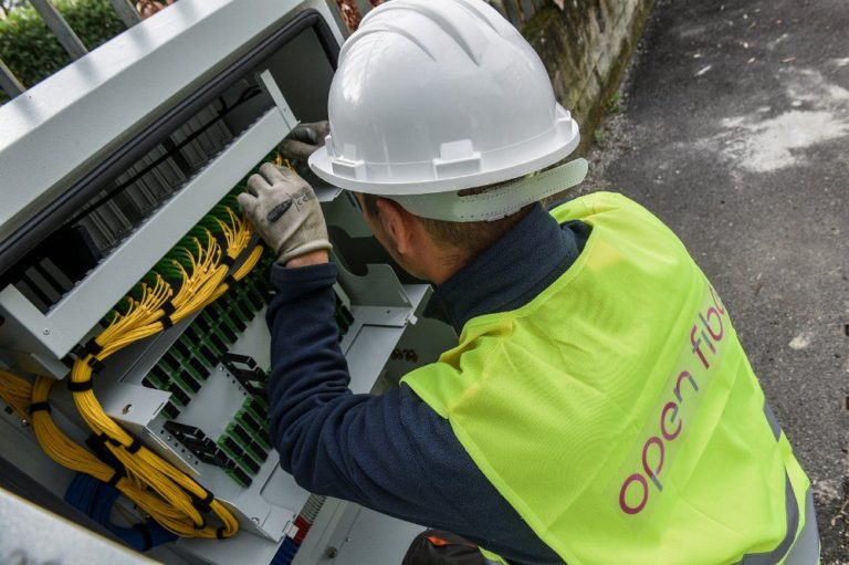 A Catanzaro la fibra ultraveloce in 5 mila case