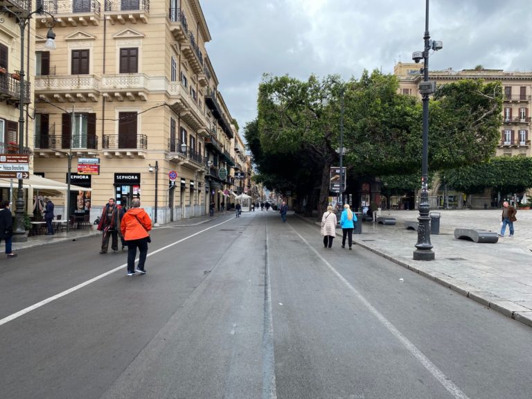 In Sicilia 62 casi di coronavirus, città deserte