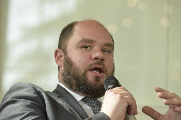 Bettiga entra in carica, è il nuovo Garante per l’Infanzia