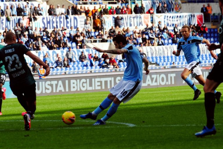 Luis Alberto “Siamo 2° e vogliamo lottare fino alla fine”