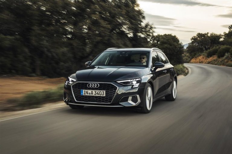 Nuova Audi A3 Sportback mild-hybrid 48 Volt