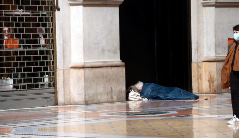 Coronavirus, a Milano una raccolta fondi per i più bisognosi