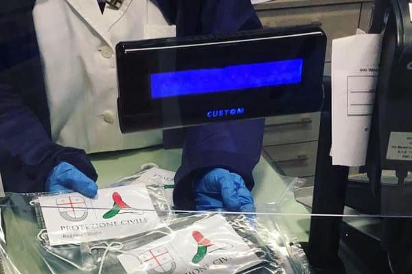 Mascherine gratis, domani altra consegna in farmacie liguri