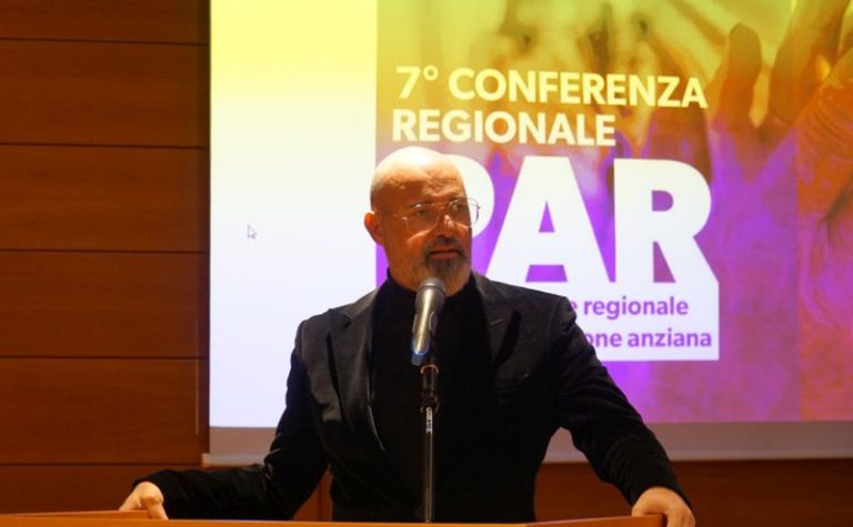 Coronavirus, Bonaccini “Le Regioni guadagnano autonomia”