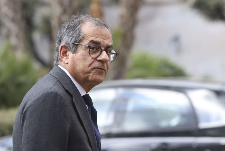 Fca, Tria: “Dibattito inutilmente ideologico, io non sono contrario”