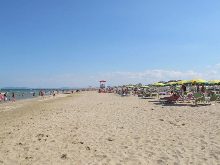 Dal 23/5 riaprono gli stabilimenti balneari in Emilia Romagna