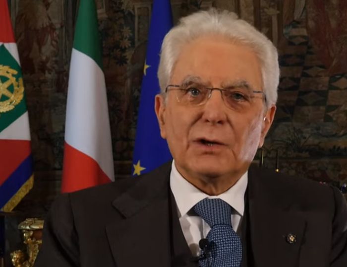 Mattarella “Falcone e Borsellino luci nelle tenebre”