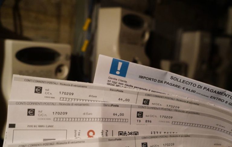 Bollette, prescrivibili in ogni caso consumi superiori a 2 anni