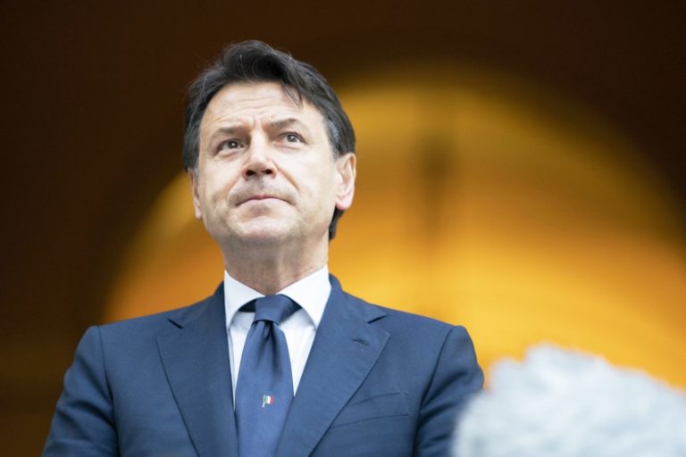 Conte “L’estate non sarà in quarantena”